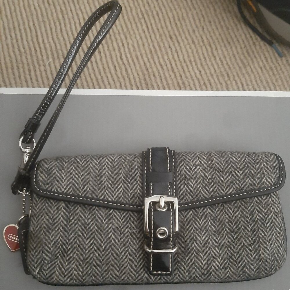 COACH Wristlet Grey Wool Herringbone with Hang Tag and Heart Charm